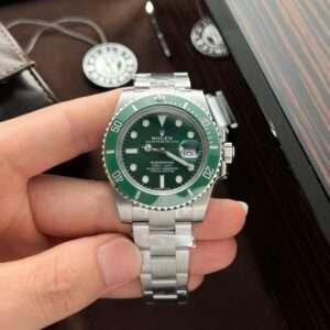 Rolex Submariner 116610LV Hulk Replica Watch Clean Factory 40mm